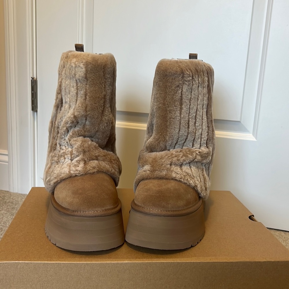 UGGS Classic Short Sherpa Corduroy Boot